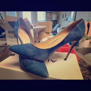 Denim Pumps -- NEW PICS & UPDATED DESCRIPTION!